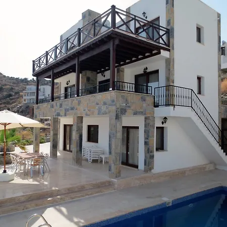 Thea Gundogan (Bodrum)